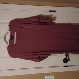Mauve short sleeve dress. L.